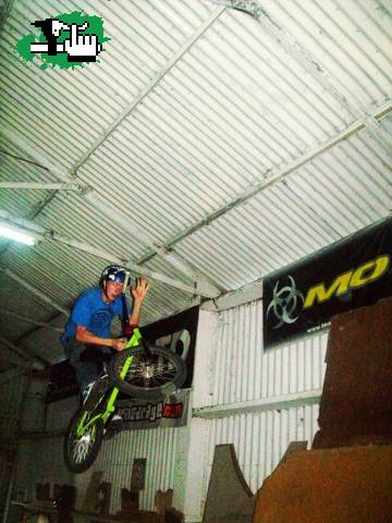 TARDE EN EL Bicicleta BTT