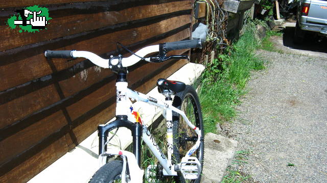 Mi biKe ! recien lavada 