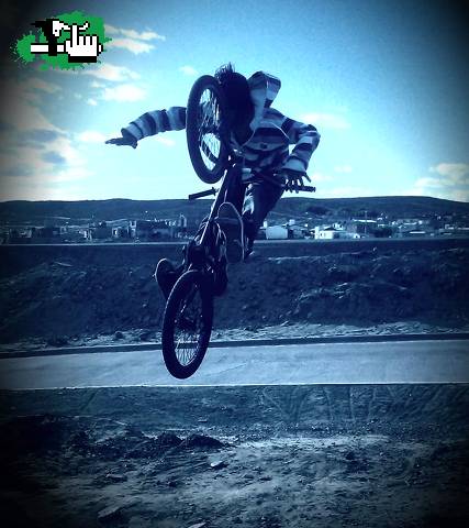 no hander la rueda me rosava la frente