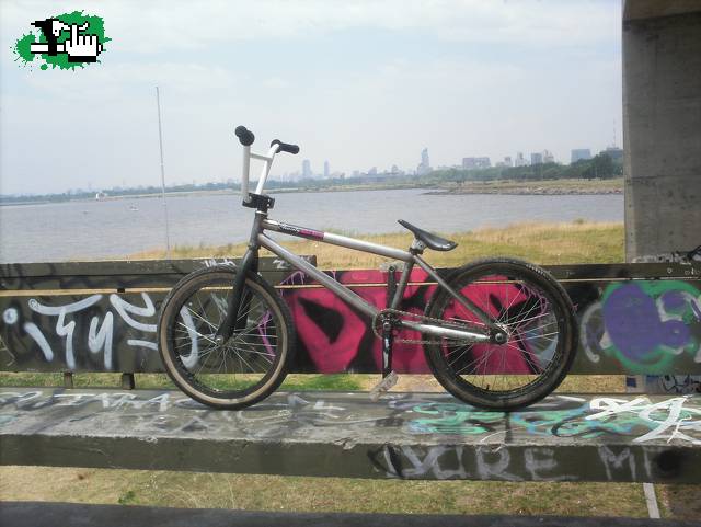 Bike (L 