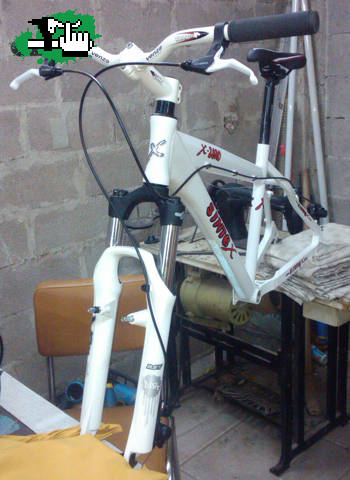asi va qudando la bike......=)
