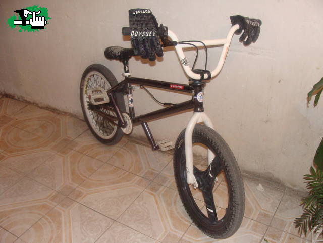 SUPER BIKE