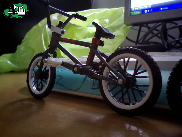 Finger bike 