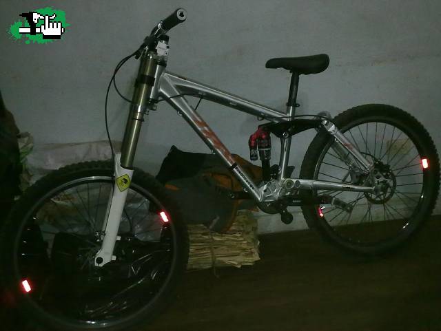 LA NUEVA MACHIN