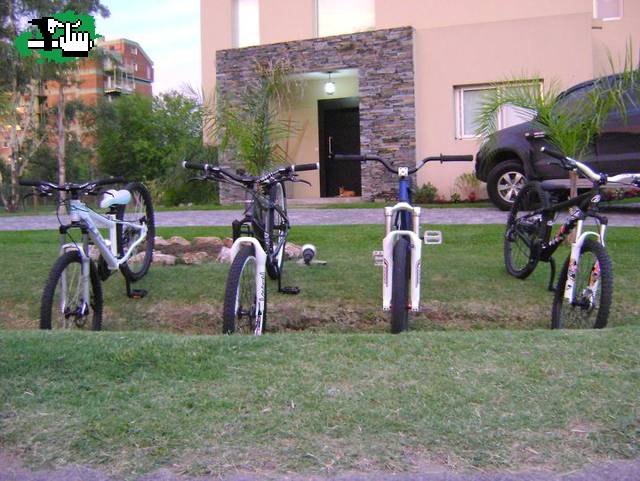 las bikes (fuji) (hardy 3) (bandido) y  (atc)