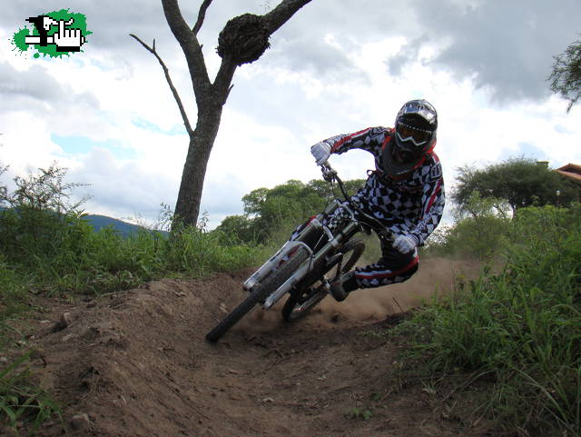 ENTRENANDO ..............