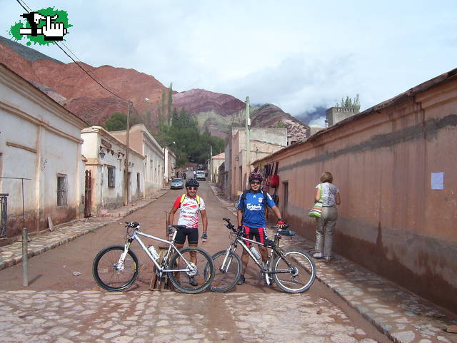 Salta-Purmamarca (Jujuy) (160 Km)