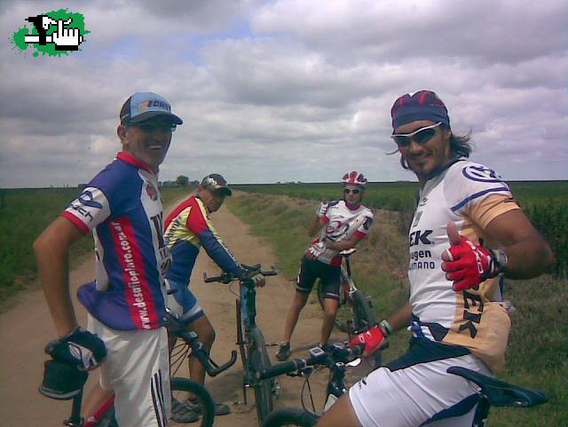 Camino a Villa Saboya.