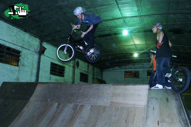Video ZARATE PARK