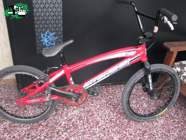 nueva bike para la season 2011!! BMX