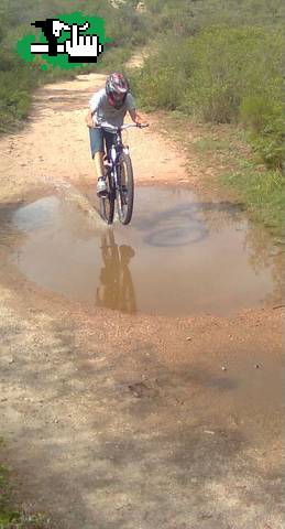 Charco en la cruz 