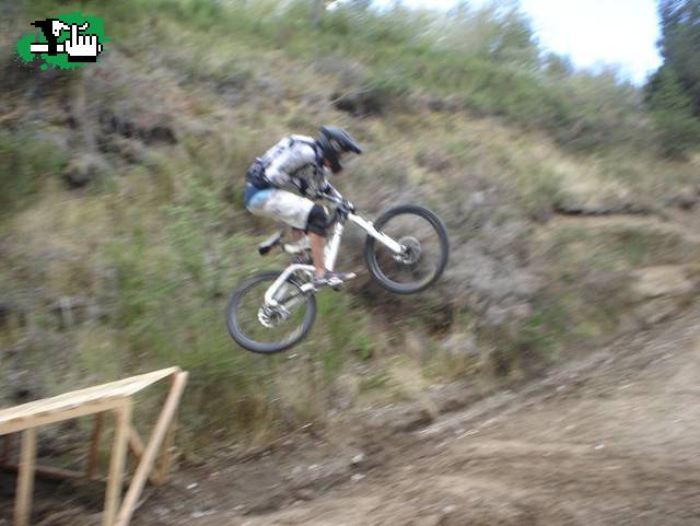 Esquel 1er salto de tablas.