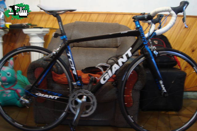 bueee llego mi giant tcr 2 2011!!!