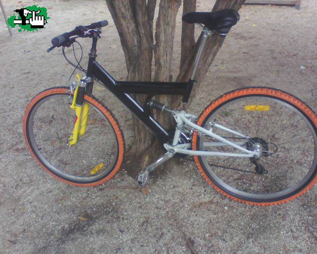 Bici Robada en Bernal 10/4/2011
