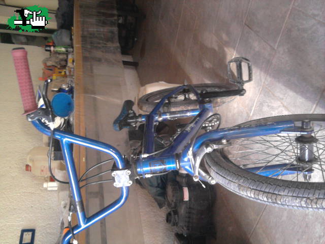 mi haro F3 2009