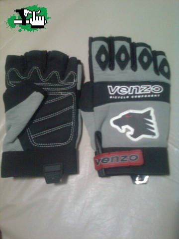 GUANTES NUEVOS 