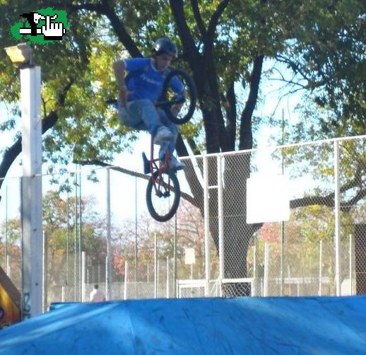 no-hand. 