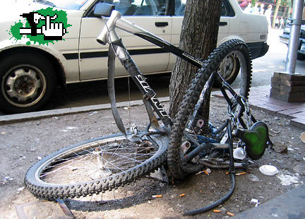 BICICLETAS ABANDONADAS EN NY