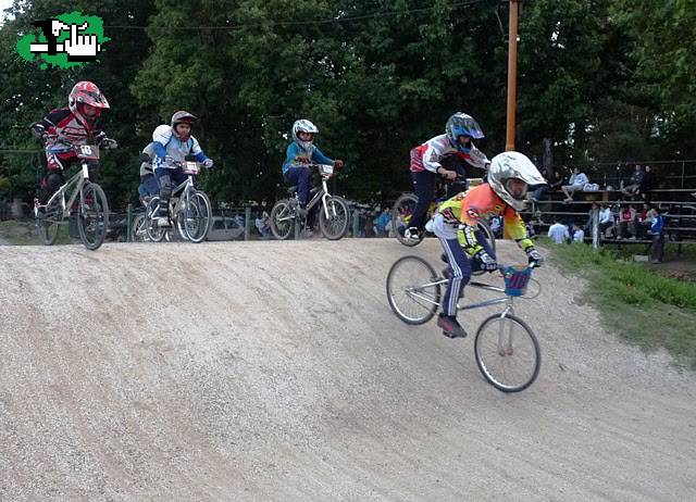 sabado 14 Carreras de BMX en Lomas de Zamora