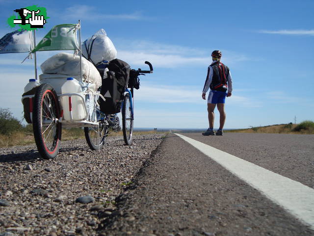 ALLA EMPEZANDO A RODAR LA RUTA NACIONAL N°3