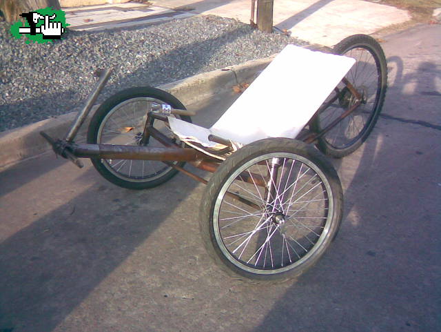 trike en construccion