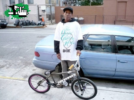 HOODHAPPY BITCH