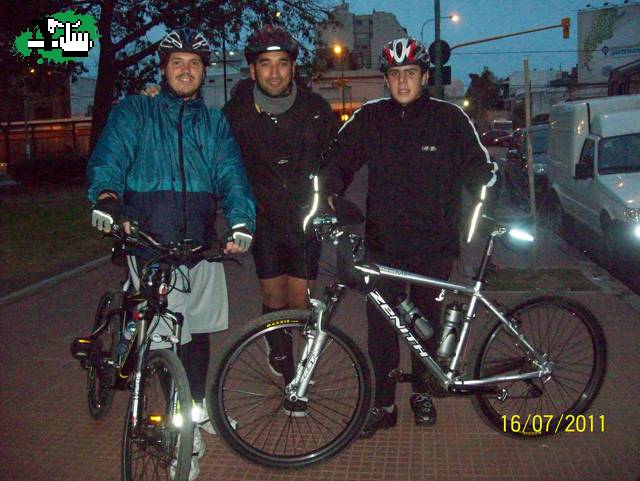 16-7 villa la ñata con amigos.