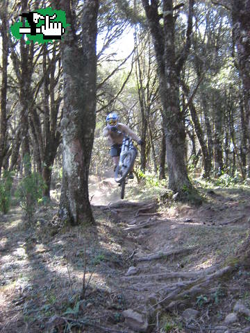 Salta en las costas, 32 minutos de descenso muy variado.