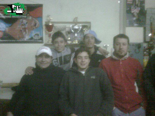 la banda en bicleteria carol