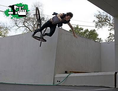 SEAN BURNS IS SO FUCKIN' CRAZY o.O