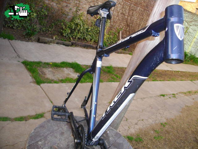 Trek on sale 3900 2011