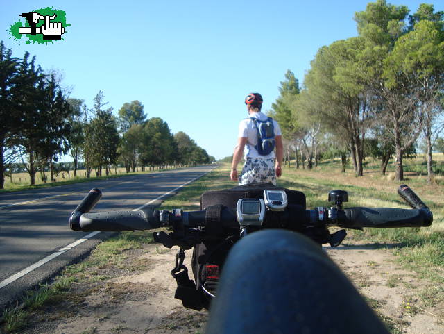 ALLA POR ARRIBAR A LA CAPITAL PAMPEANA, SANTA ROSA