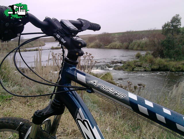 Lluvia + tierra + Bike = Felicidad