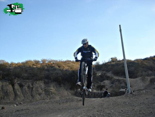 por el aire