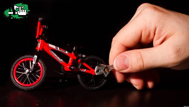 MINIATURA