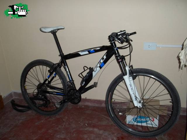 vendo o permuto mtb por moto 