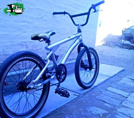 dirt_street