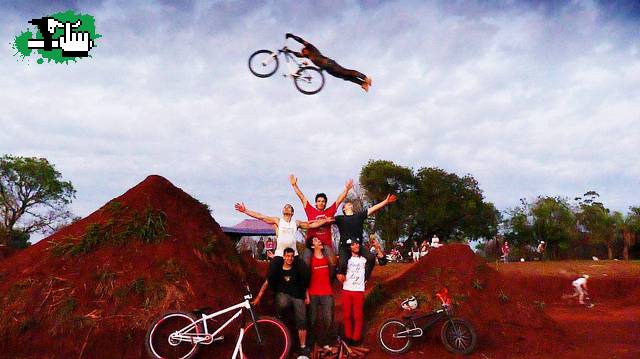 apostoles dirt contest