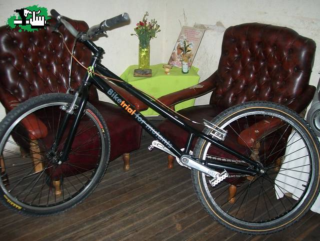 Vendo ECHO CONTROL BIKE TRIAL