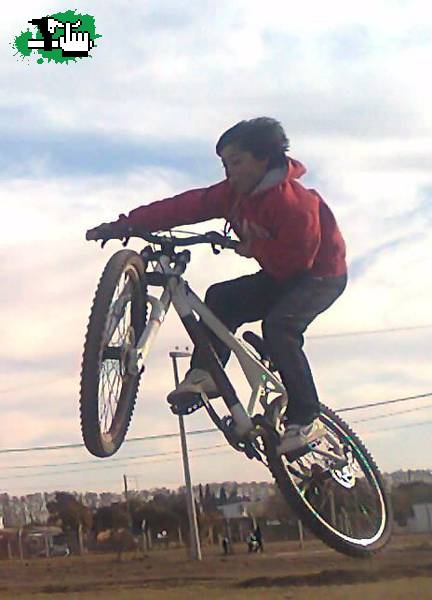 tratando de hace table