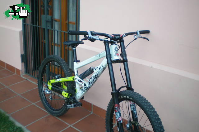 Voltage fr 20110
