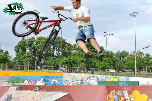 tailwhip tratando