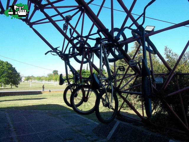 Bicicletero ultimop modelo xD