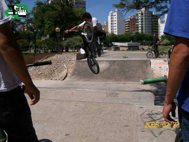 invert en la plaza mitre 