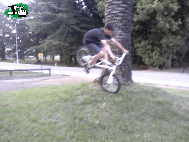 FOOTJAM