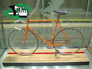Record de Hora...La bici de Eddy Merckx en Bruselas.(Bélgica).