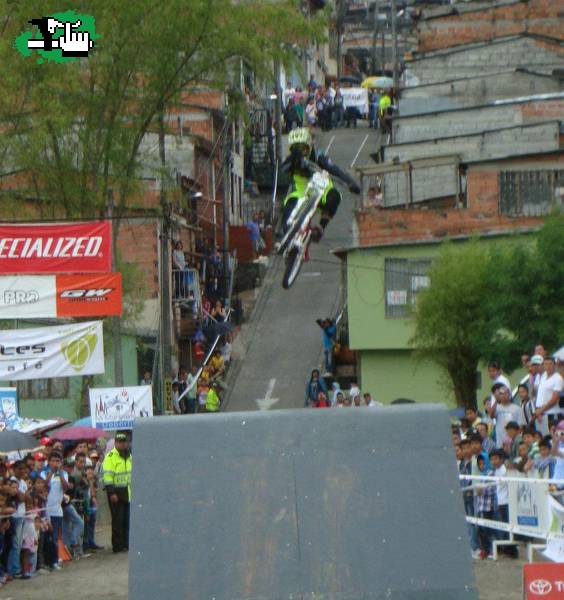 URBANO DH- Mauricio Estrada