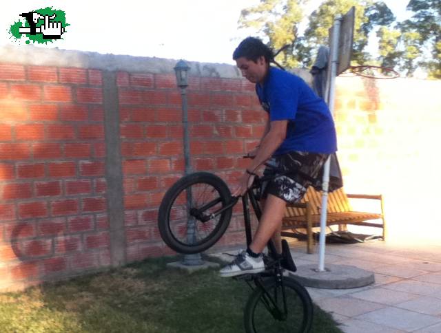Practicando Tire grab :S