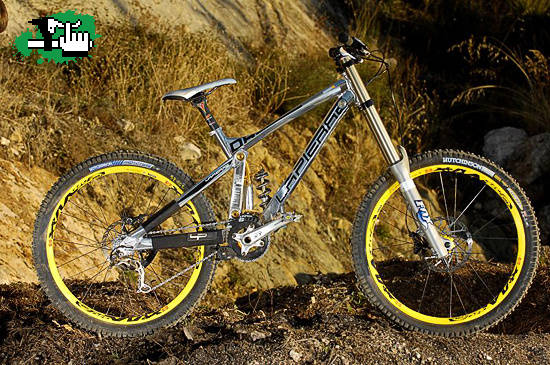 una NAVE!!
