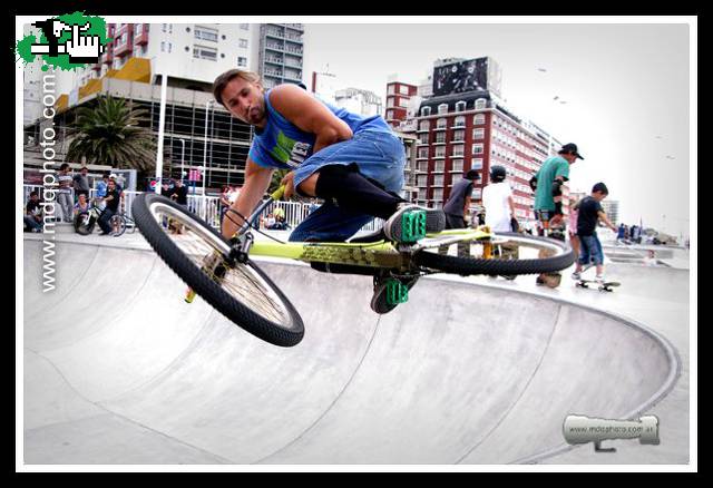 ANDANDO PA NO PERDER LA COSTRUMBRE